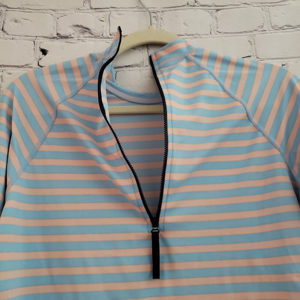 J Crew Rash Guard - Picture 6 of 8